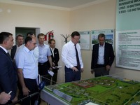 Дмитрий Азаров посетил Сергиевскую птицефабрику.jpg