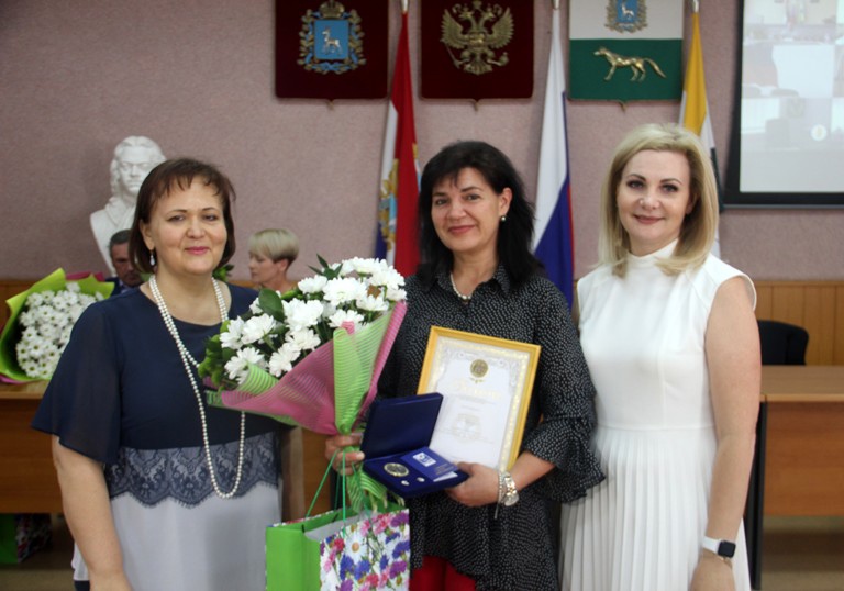 Медали