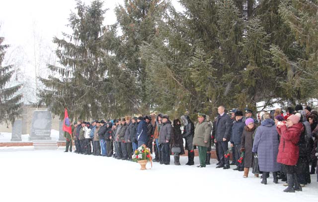 Участники митинга
