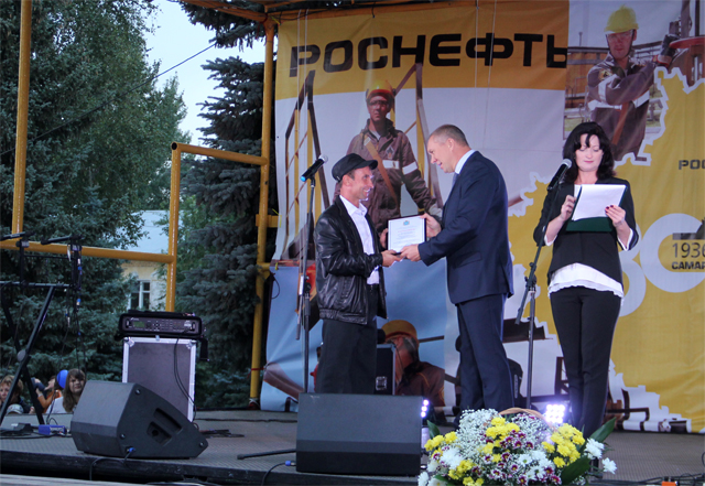 Торжественное вручение заслуженных наград