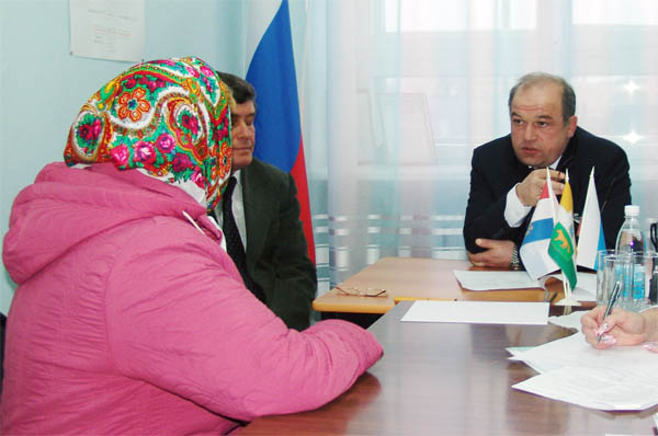 Глава района провел прием граждан