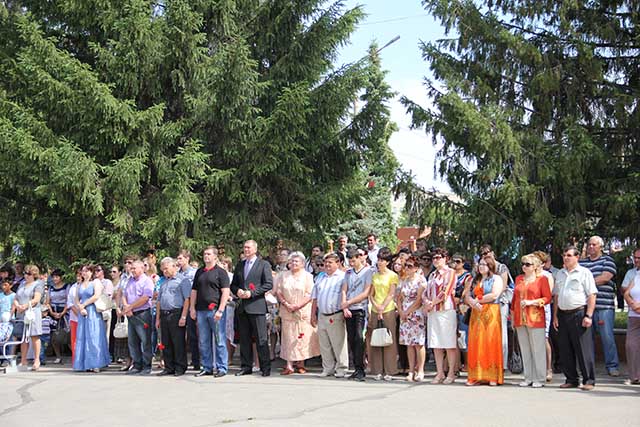 Участники митинга