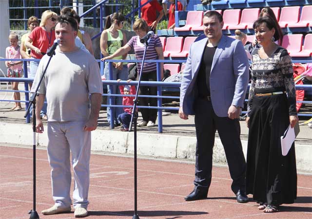 Участников приветствуют С.Ромашкин и А.Веселов