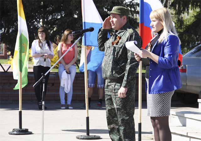 Приветствие участников смотра