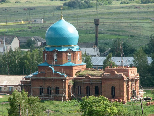 Храм в честь Святого Дмитрия Солунского с. Кандабулак